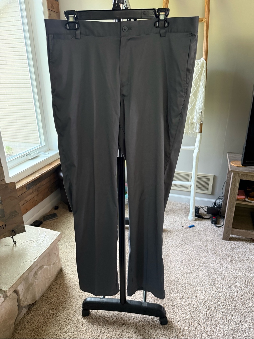 Bundle of 2 Nike Golf Performance Dri-FIT Men’s Golf Pants 34x32 Black & Gray - Picture 3 of 7
